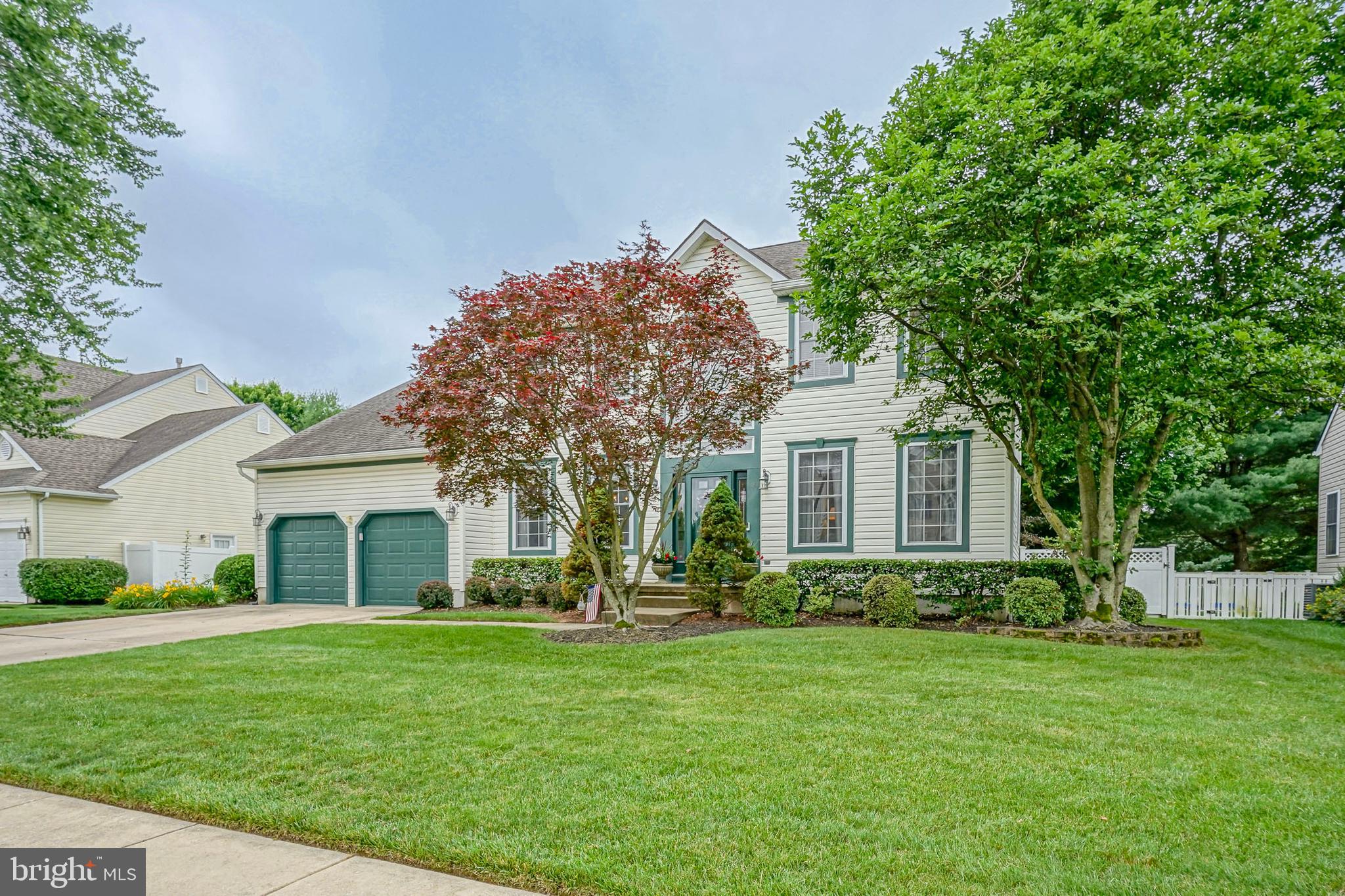 14 THORNHILL DRIVE