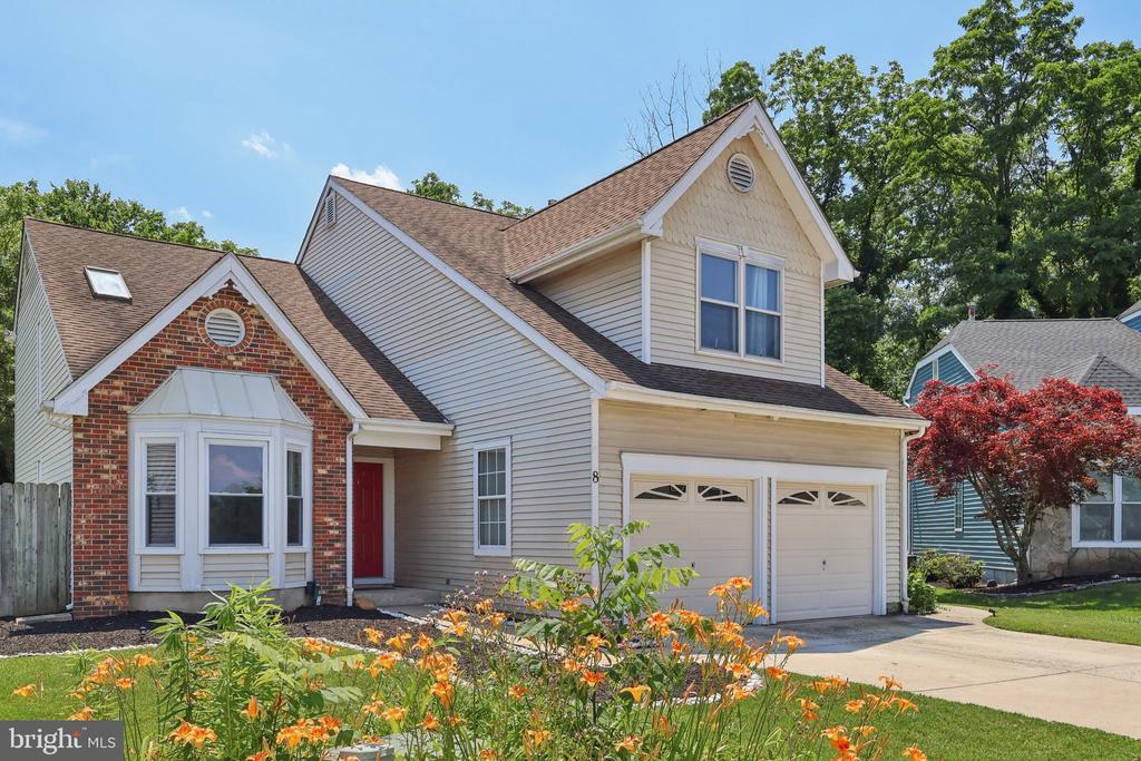 8 Conover Ct