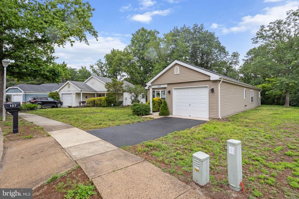 107 BUCKINGHAM DRIVE