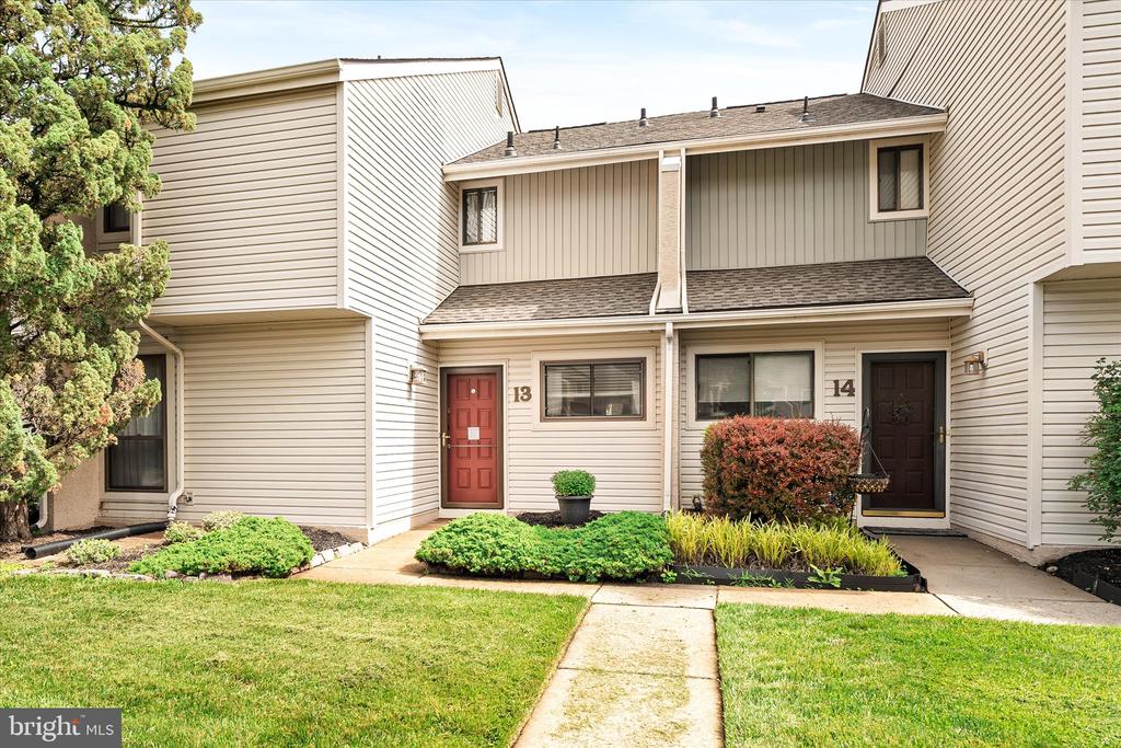 13 TULIP COURT