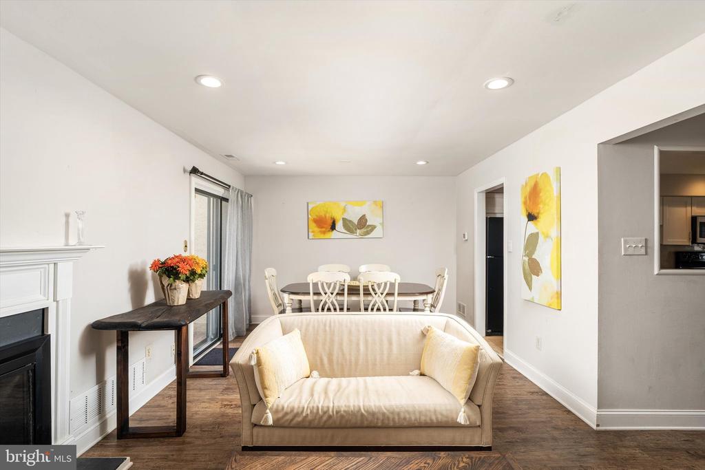13 TULIP COURT