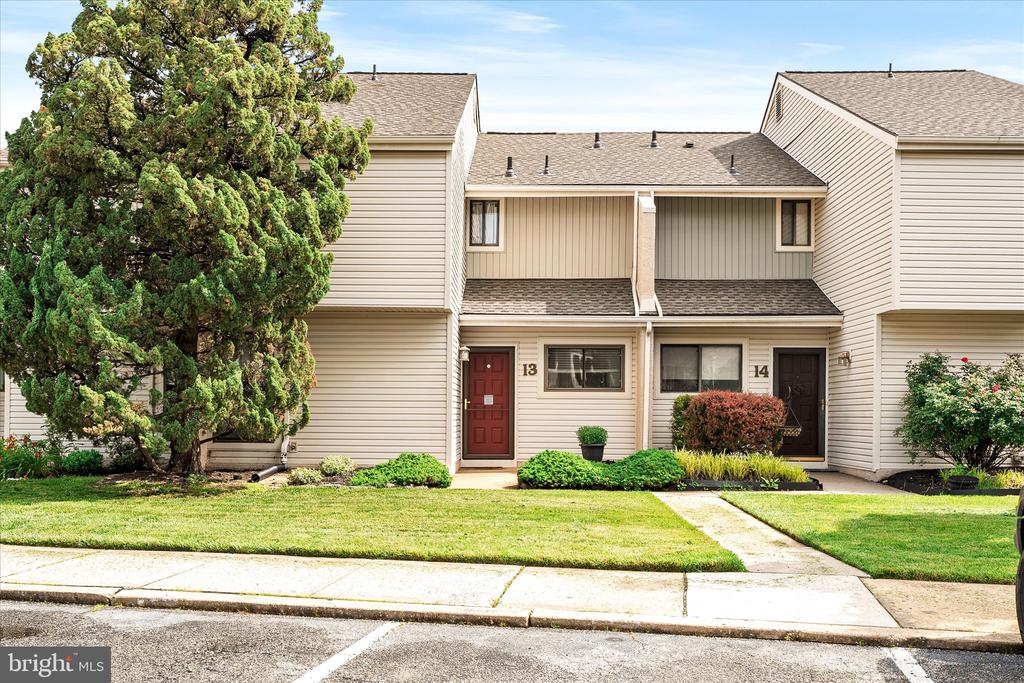 13 TULIP COURT