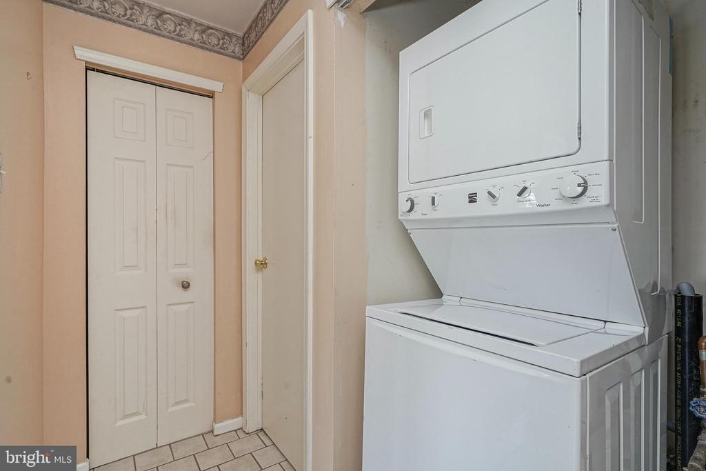 4 PROVINCETOWN DRIVE