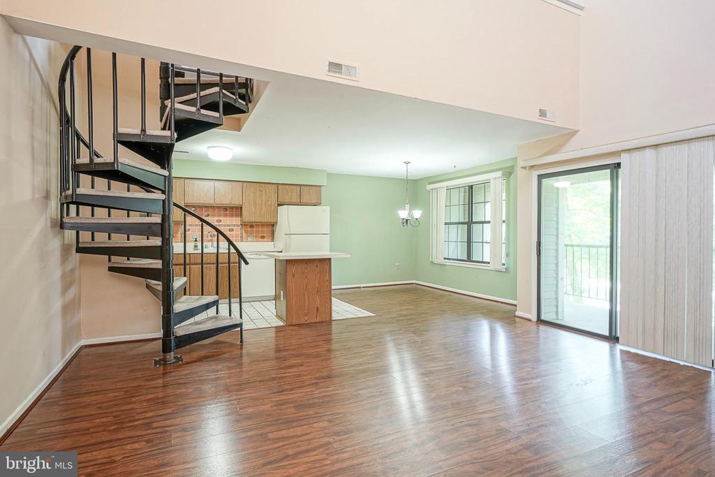 4 PROVINCETOWN DRIVE