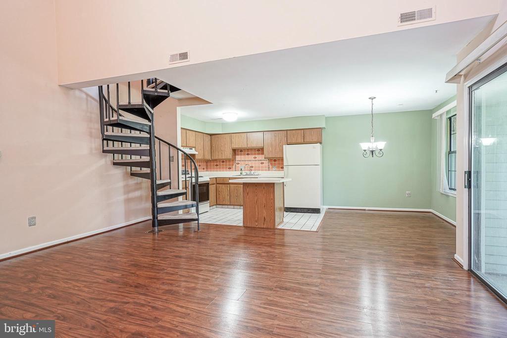 4 PROVINCETOWN DRIVE