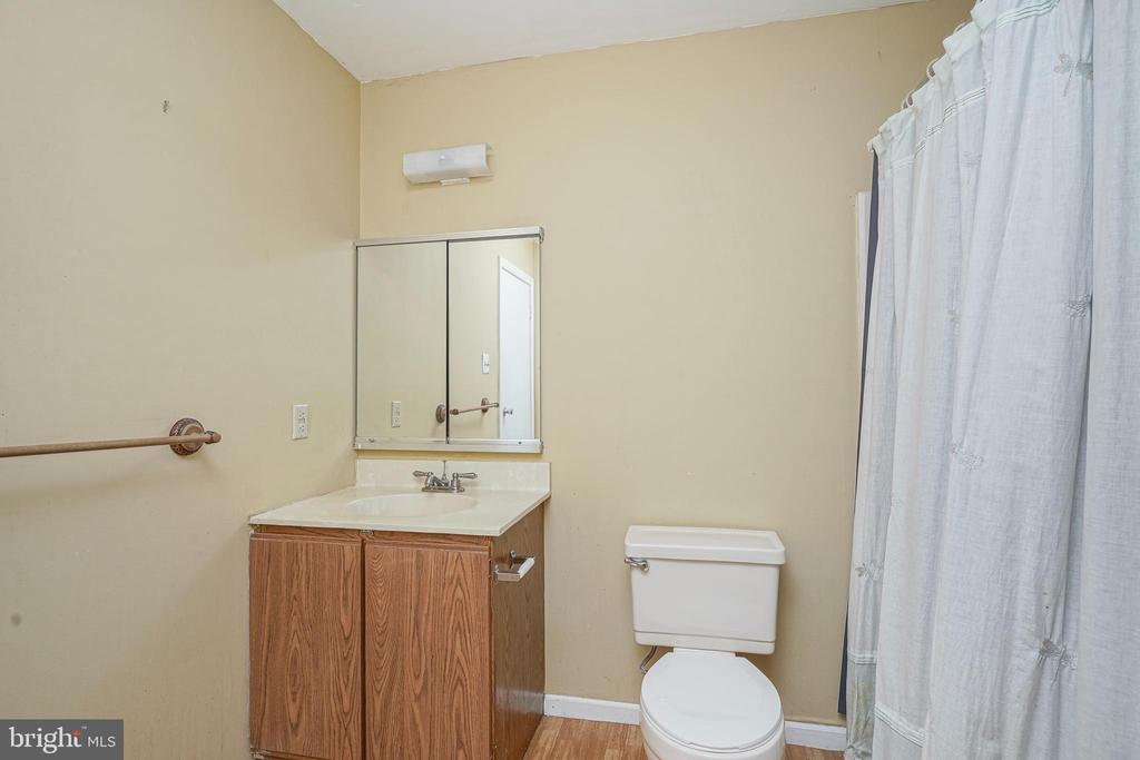 4 PROVINCETOWN DRIVE