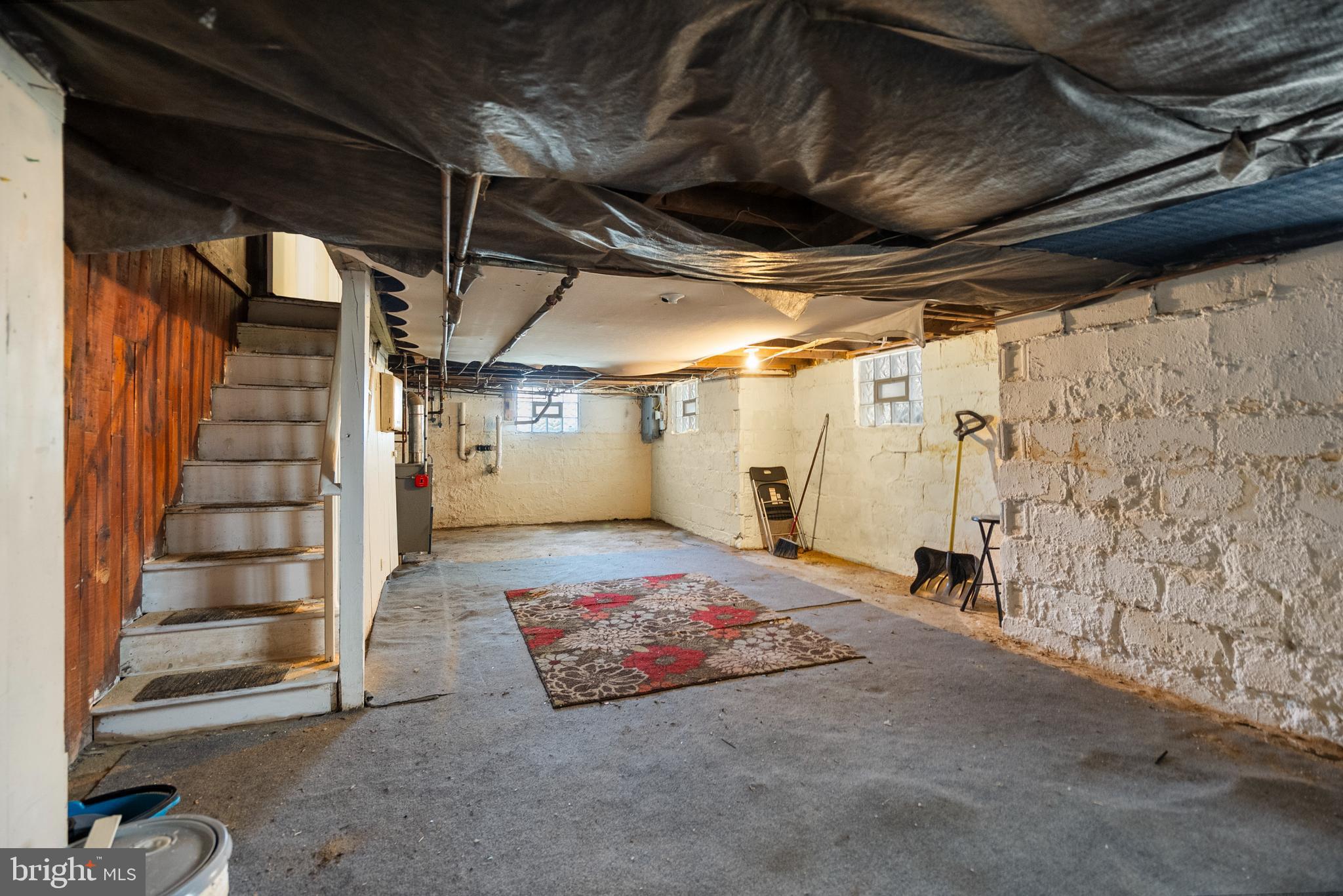 642 MANOR RD
