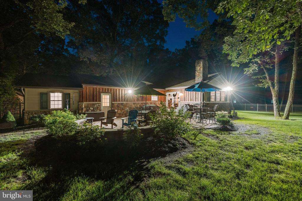 1384 STOKES ROAD