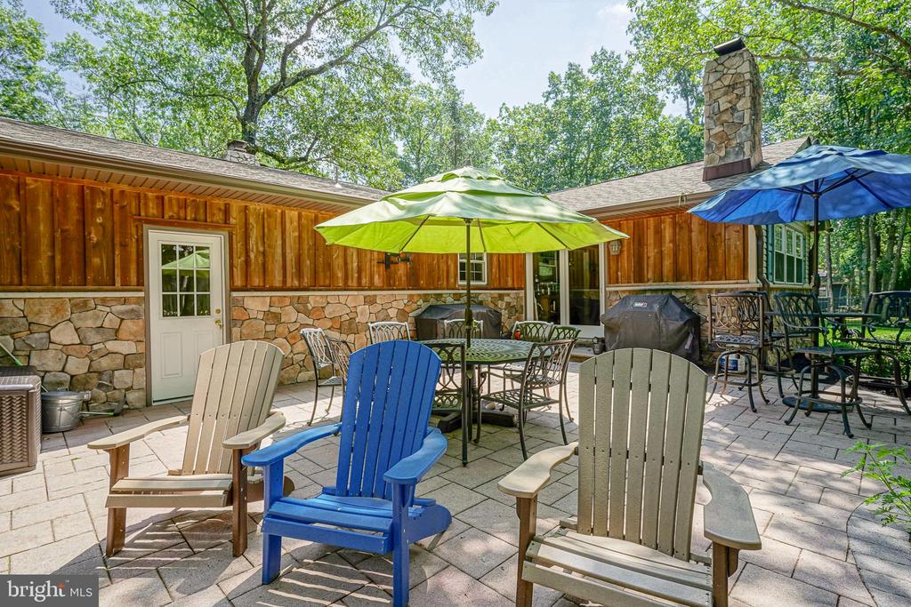 1384 STOKES ROAD