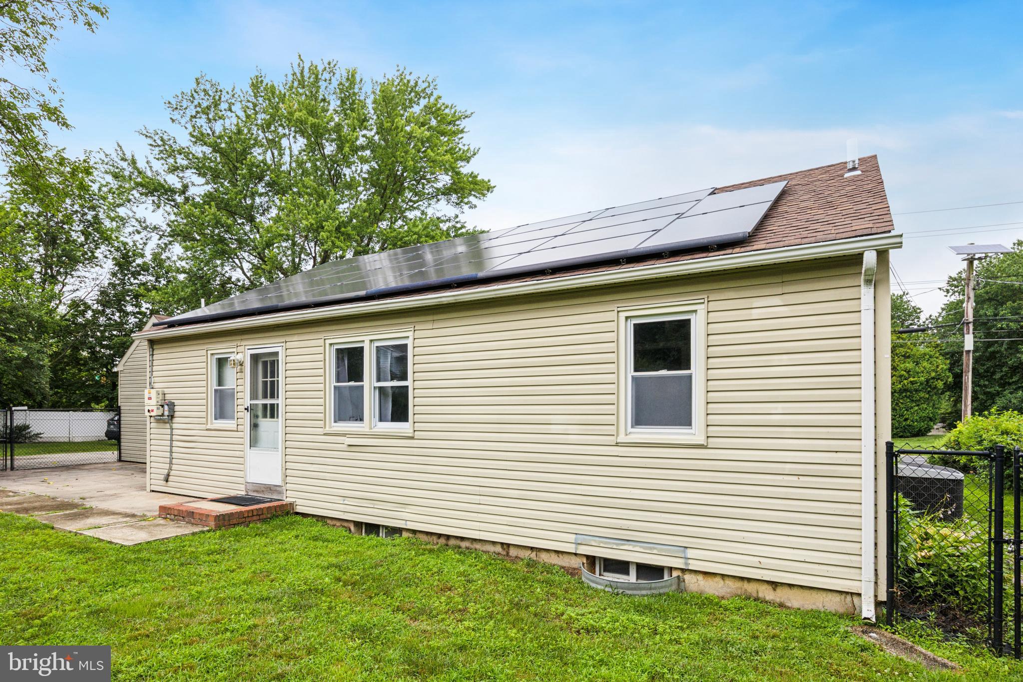 936 WOODLANE ROAD