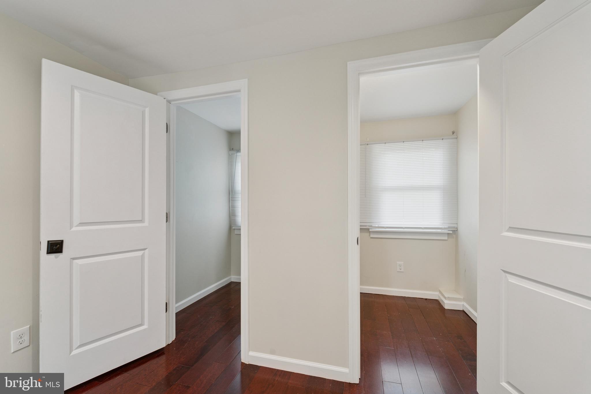 936 WOODLANE ROAD