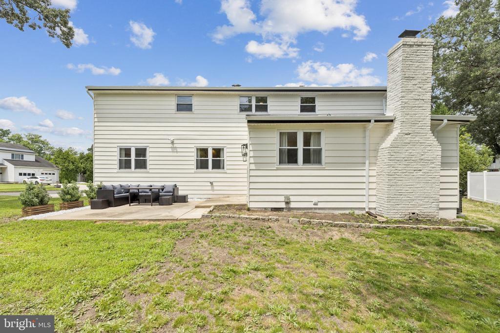 103 RAMBLEWOOD PARKWAY
