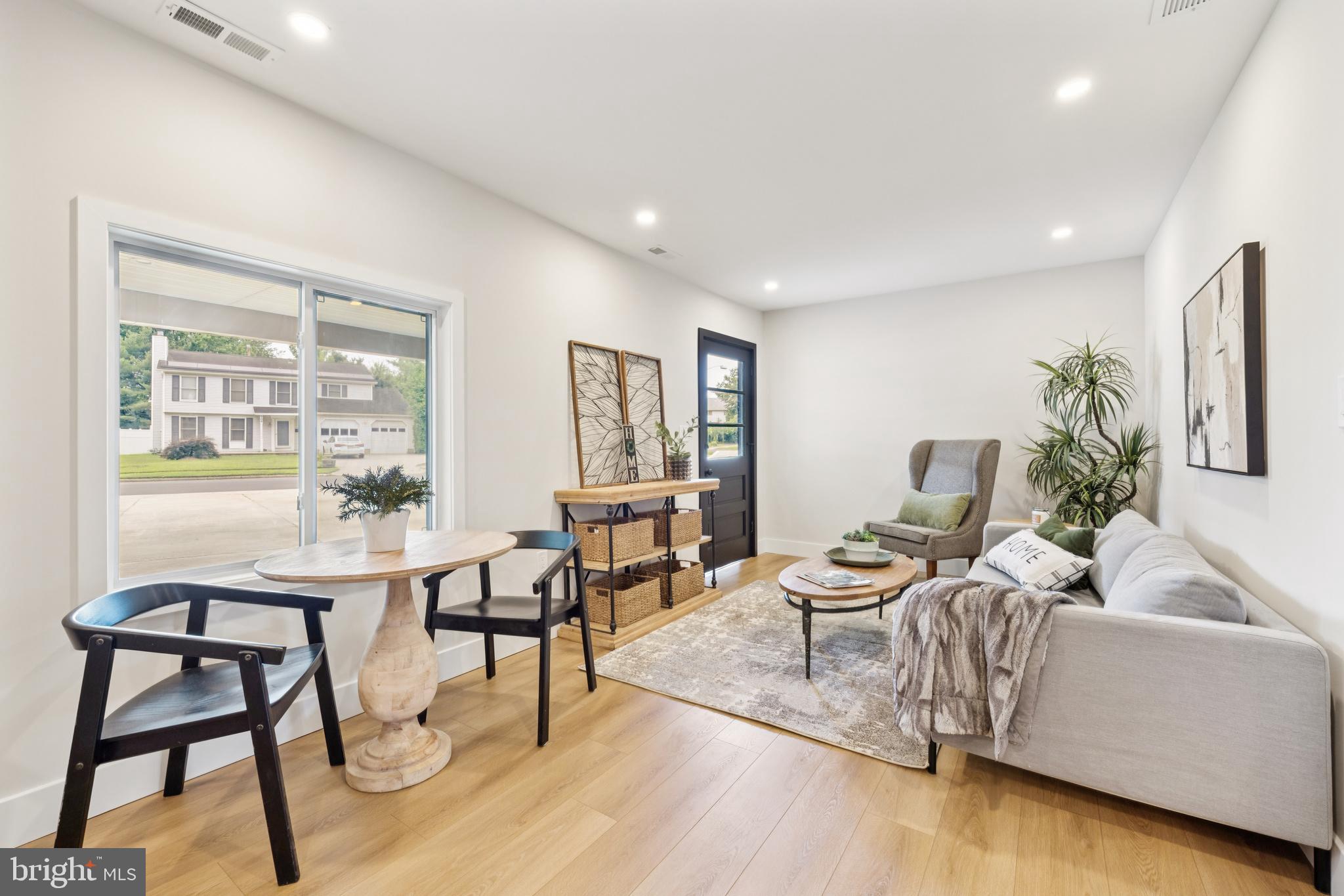 103 RAMBLEWOOD PARKWAY