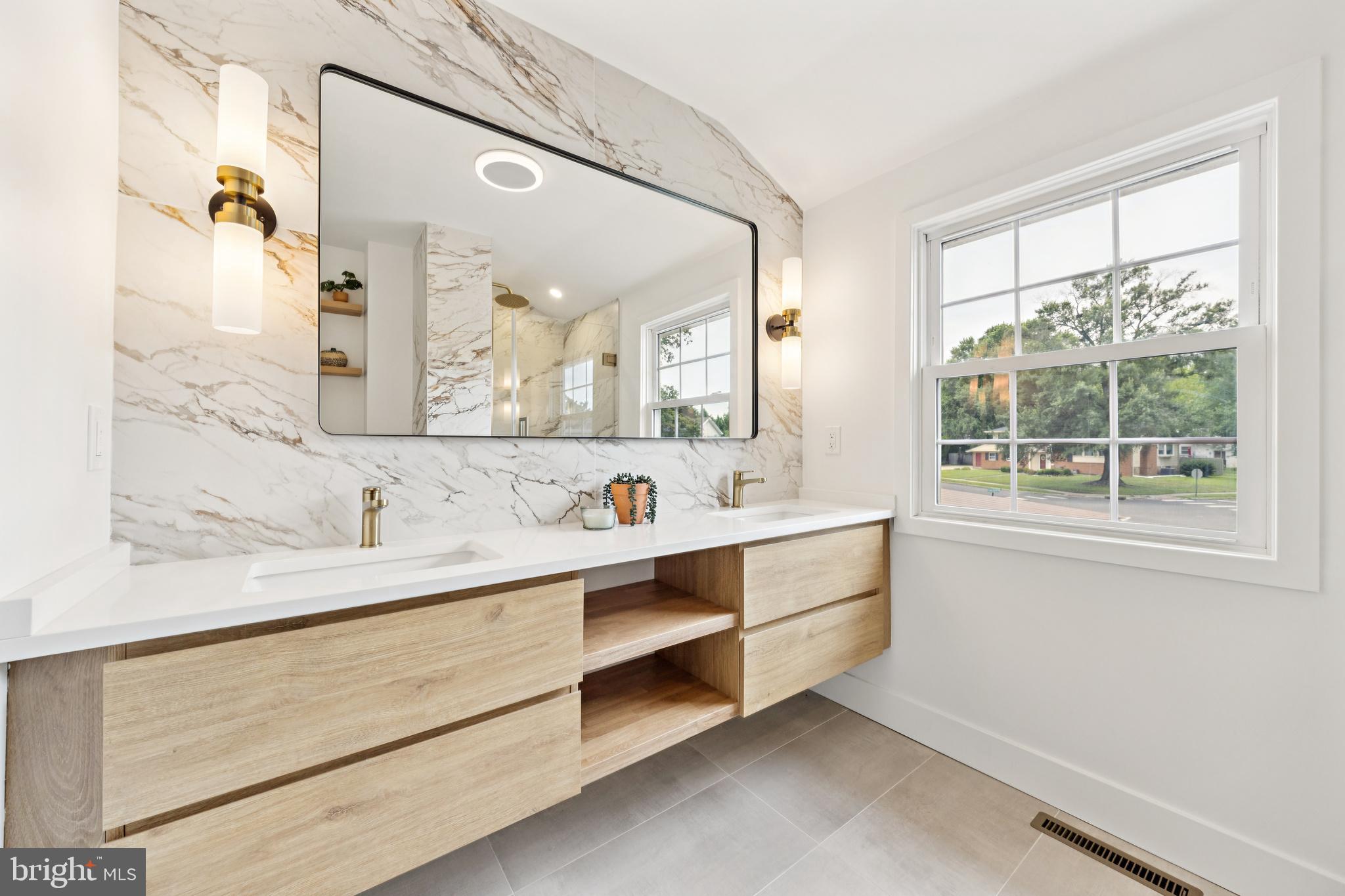 103 RAMBLEWOOD PARKWAY