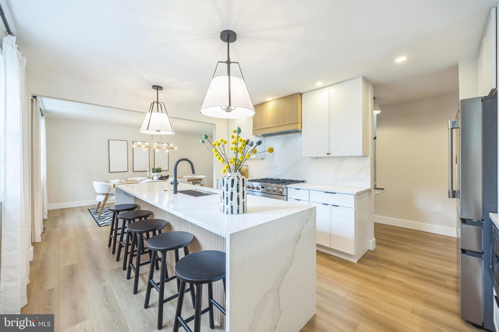 103 RAMBLEWOOD PARKWAY