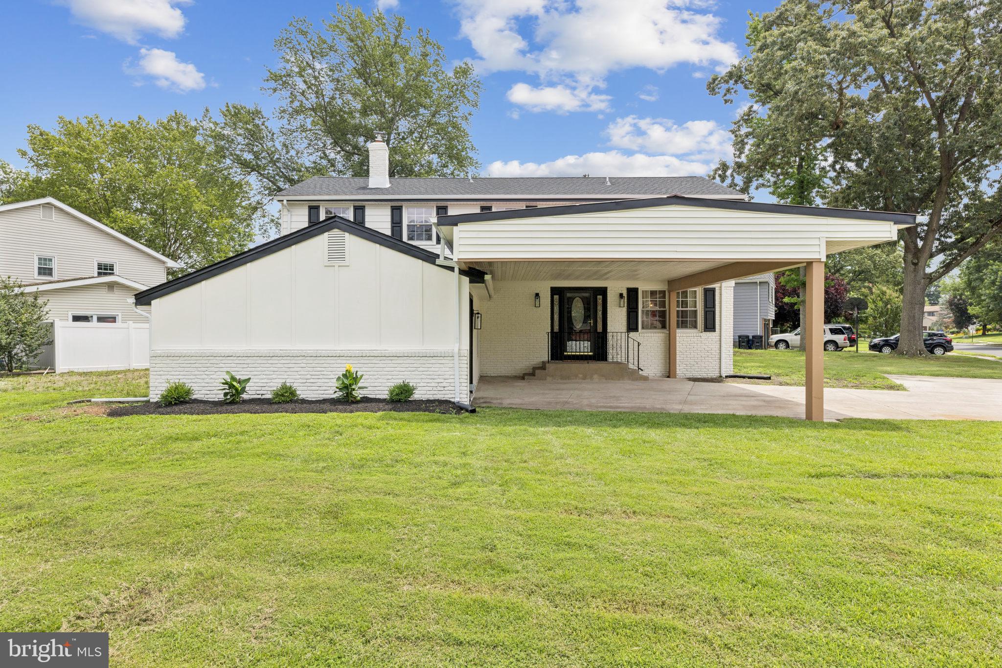 103 RAMBLEWOOD PARKWAY