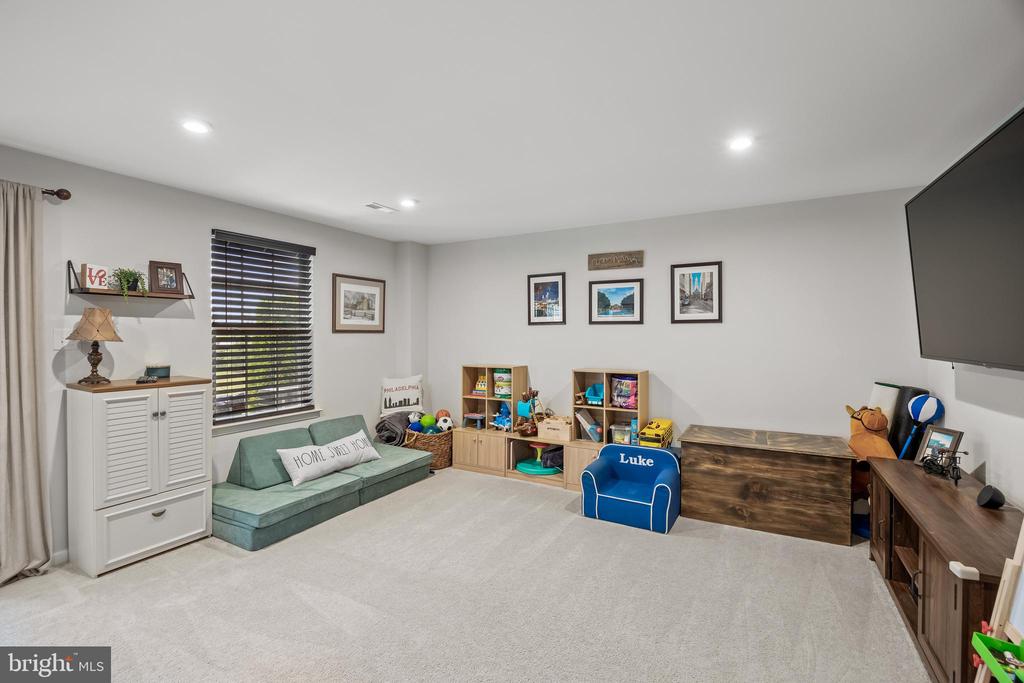 131 Fela Dr