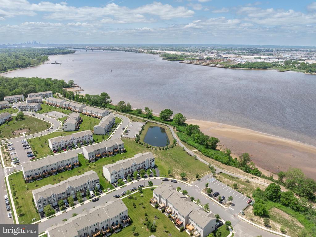 131 Fela Dr