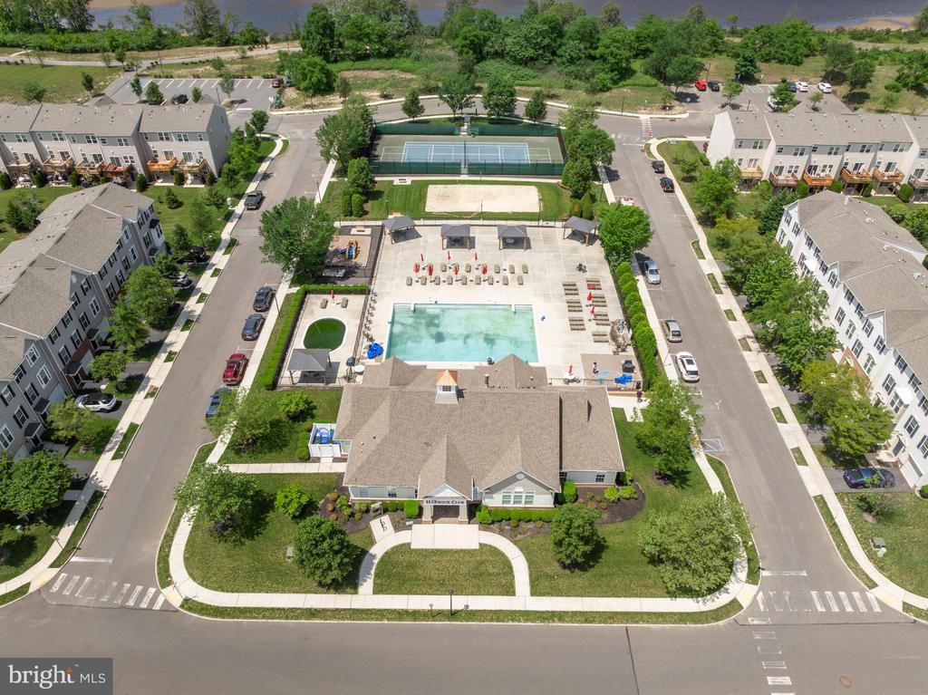 131 Fela Dr