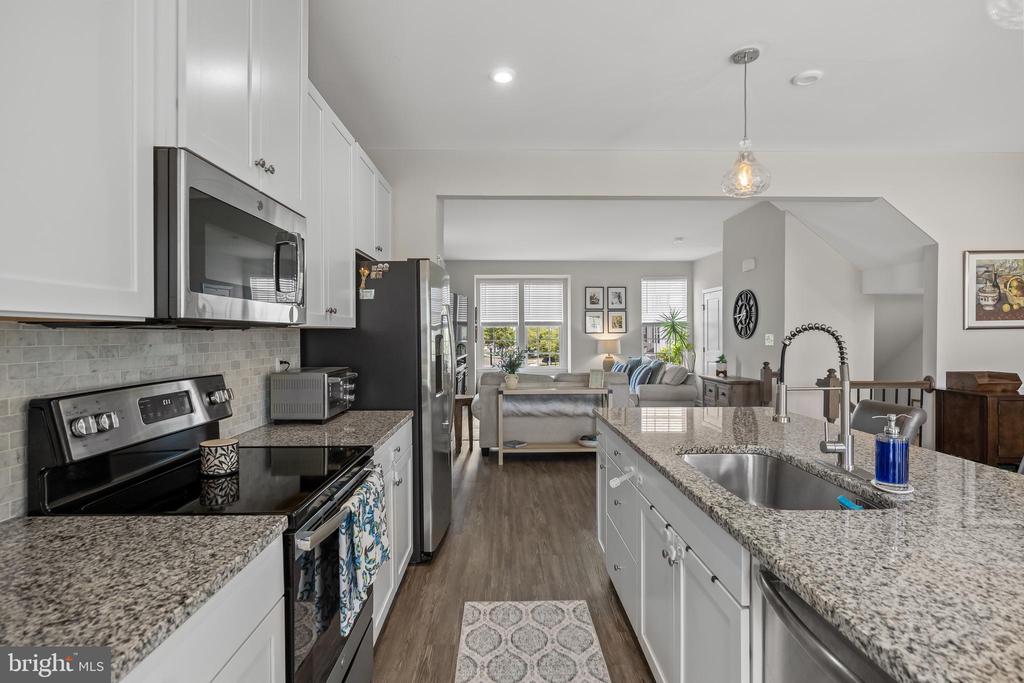 131 Fela Dr
