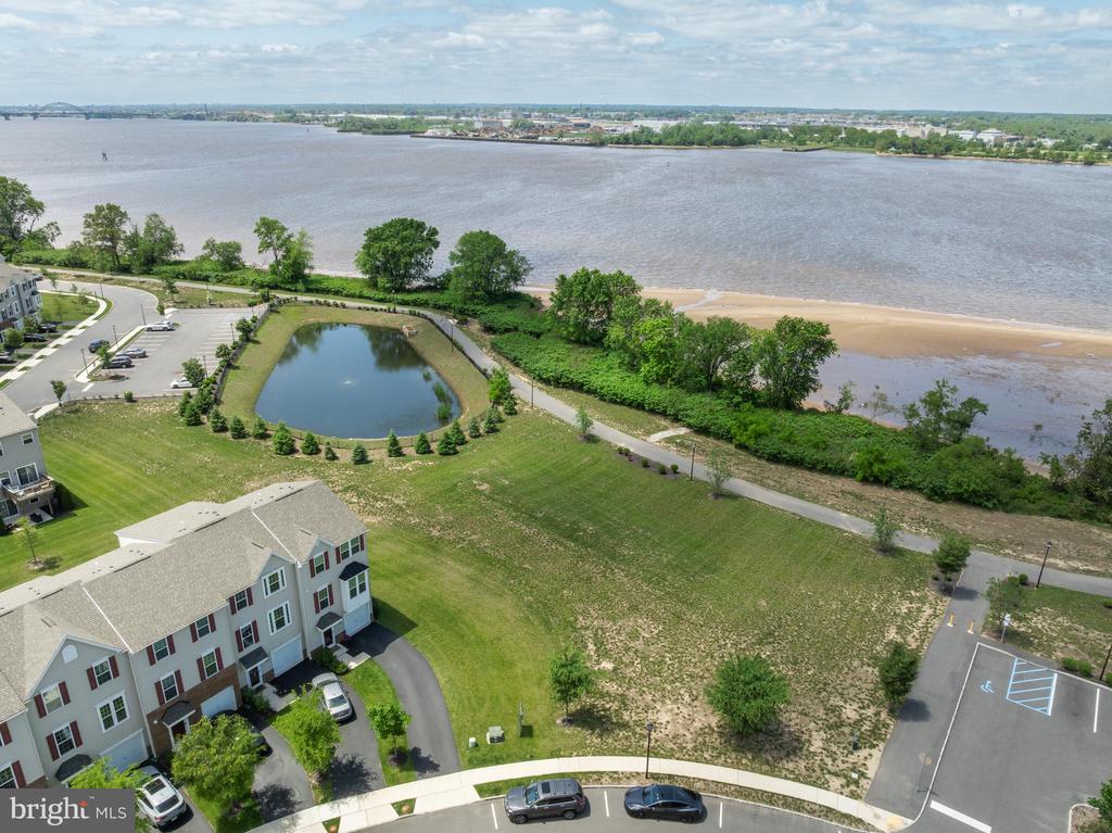 131 Fela Dr