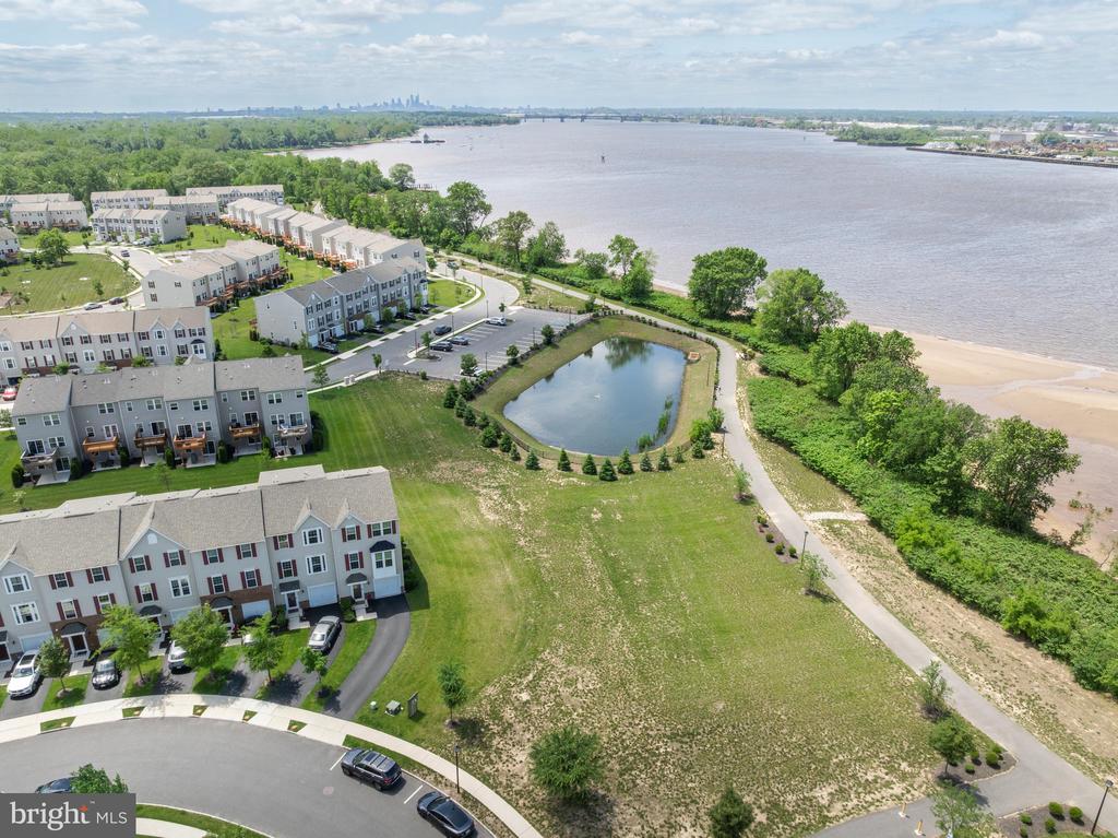 131 Fela Dr