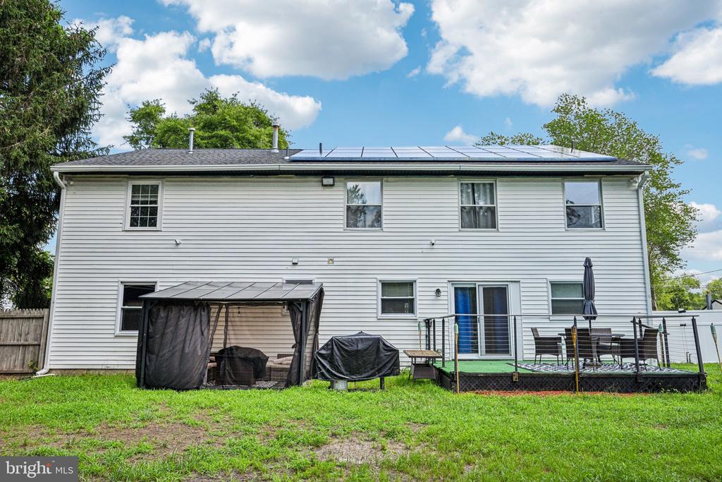 8 Stagecoach Rd