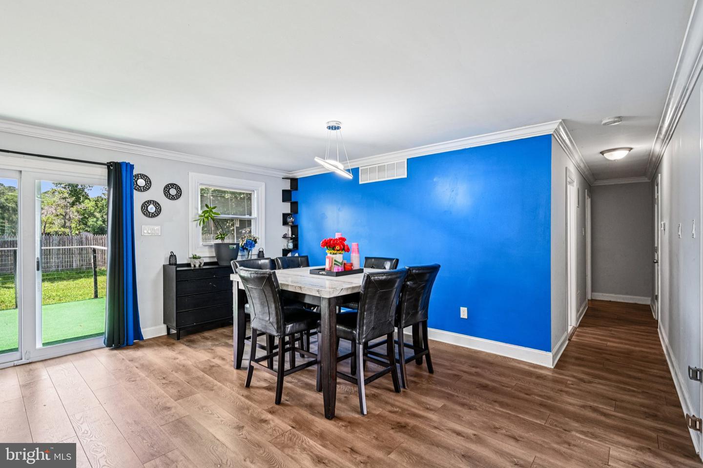 8 Stagecoach Rd