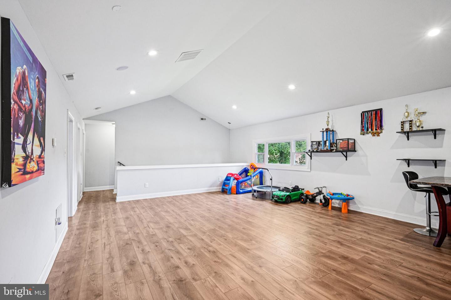 8 Stagecoach Rd
