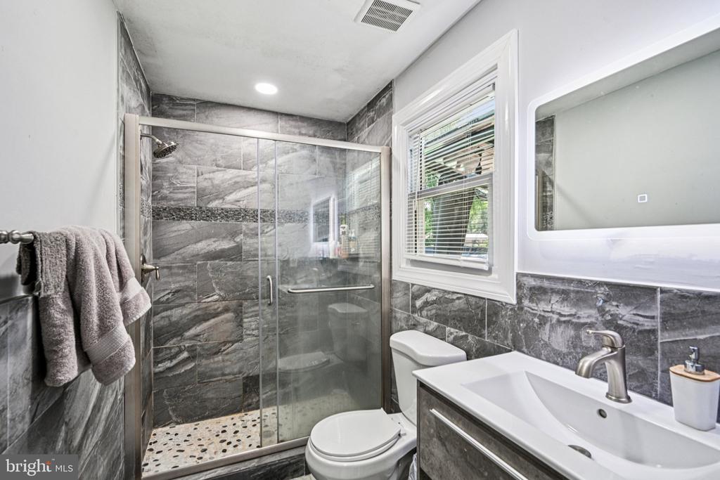 8 Stagecoach Rd