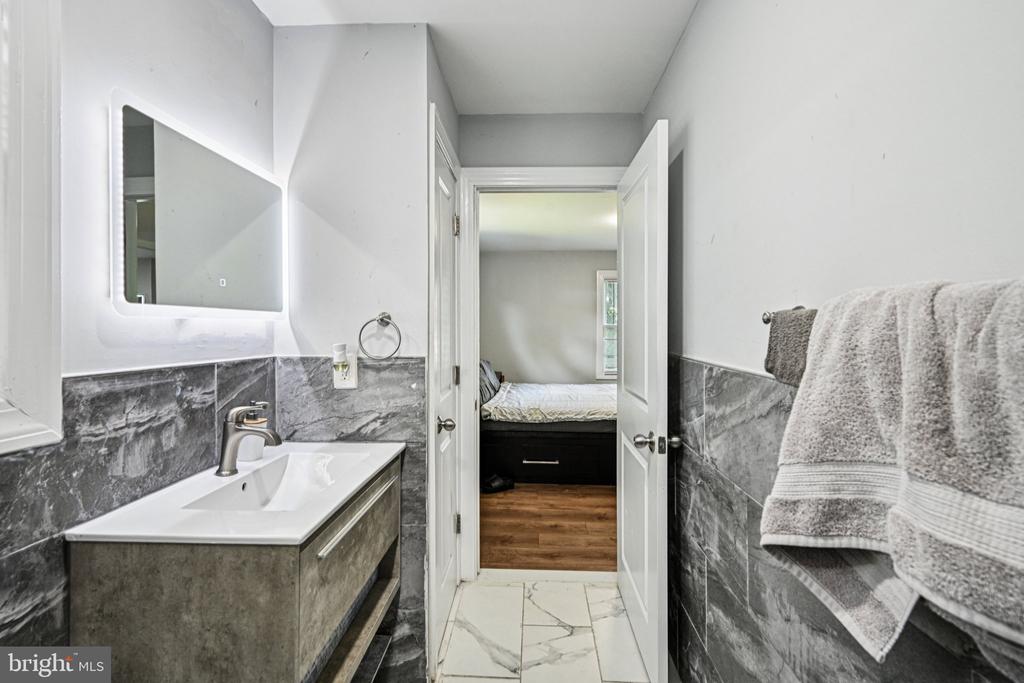 8 Stagecoach Rd