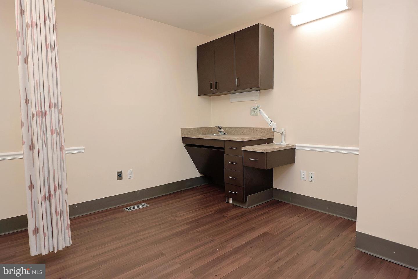 120 Madison Ave #Suite B