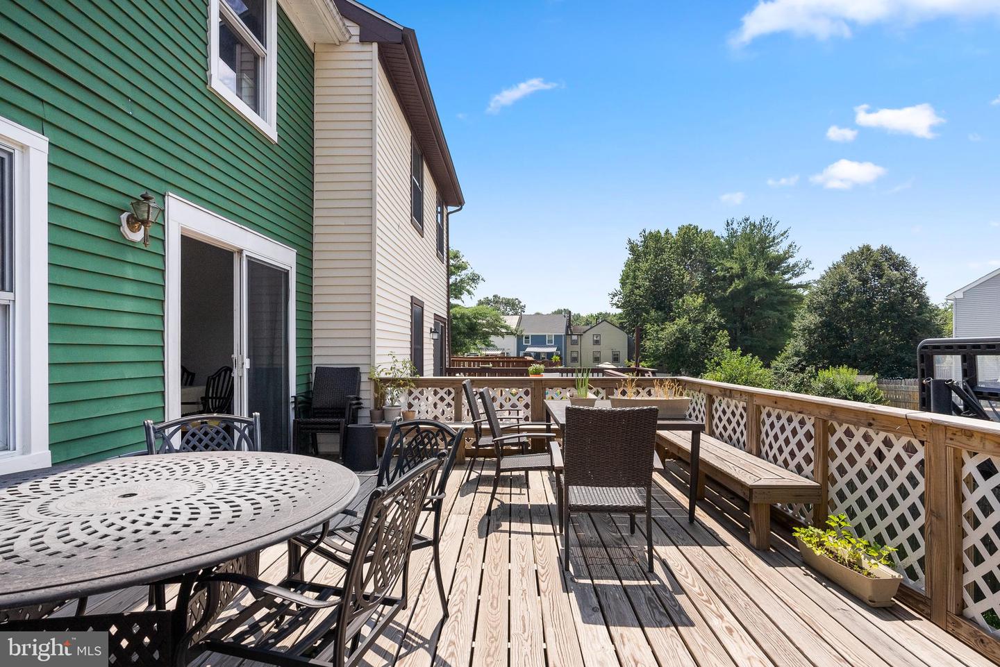 1404 Arrowwood Ct