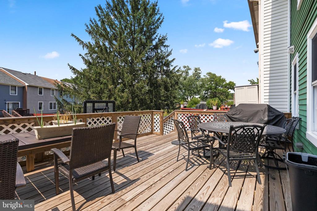 1404 Arrowwood Ct