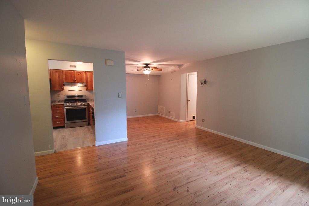207A DERRY HILL COURT