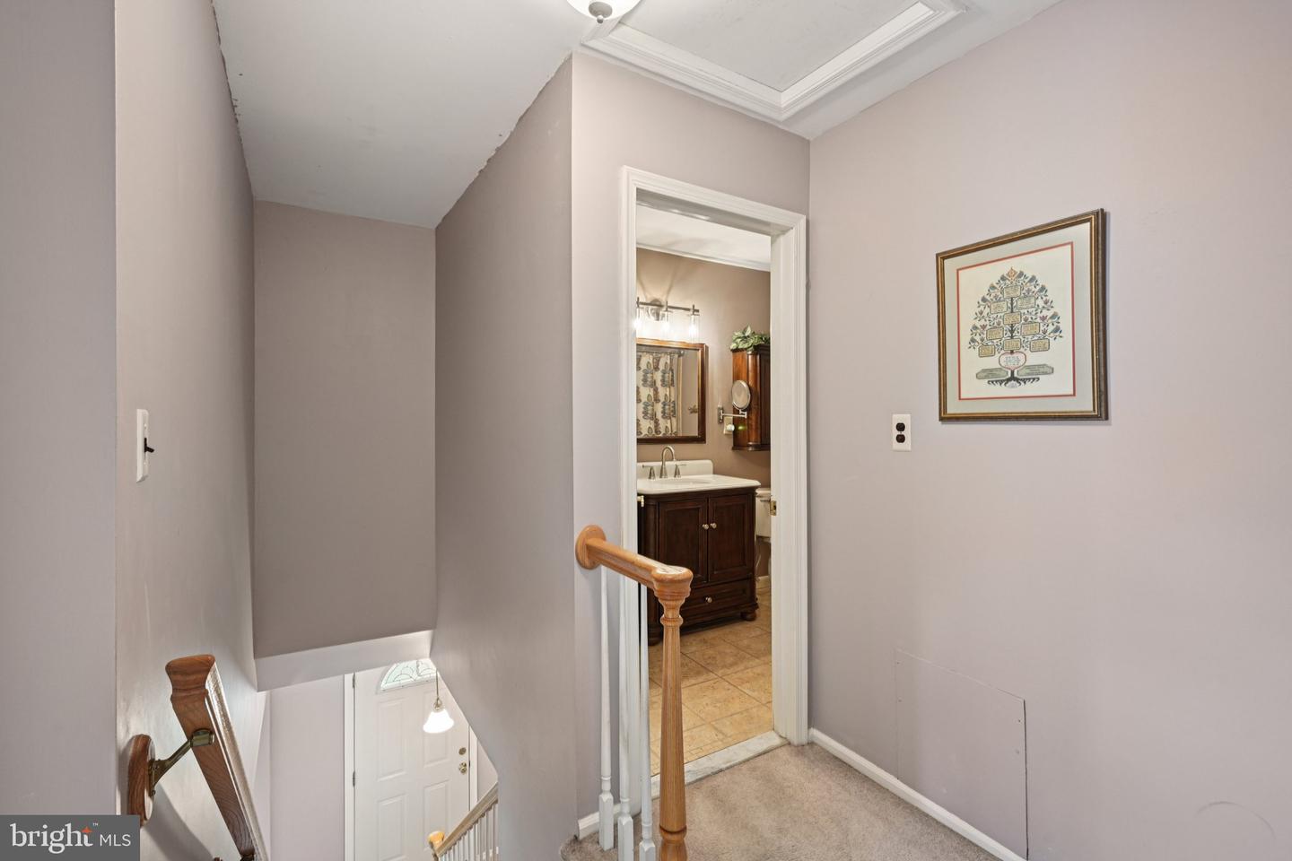 7 Iron Gate Rd