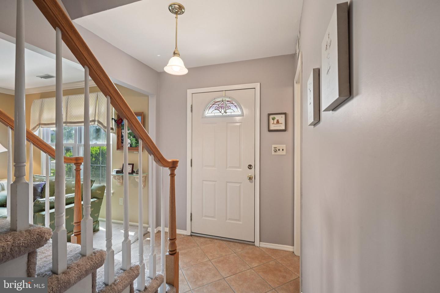 7 Iron Gate Rd
