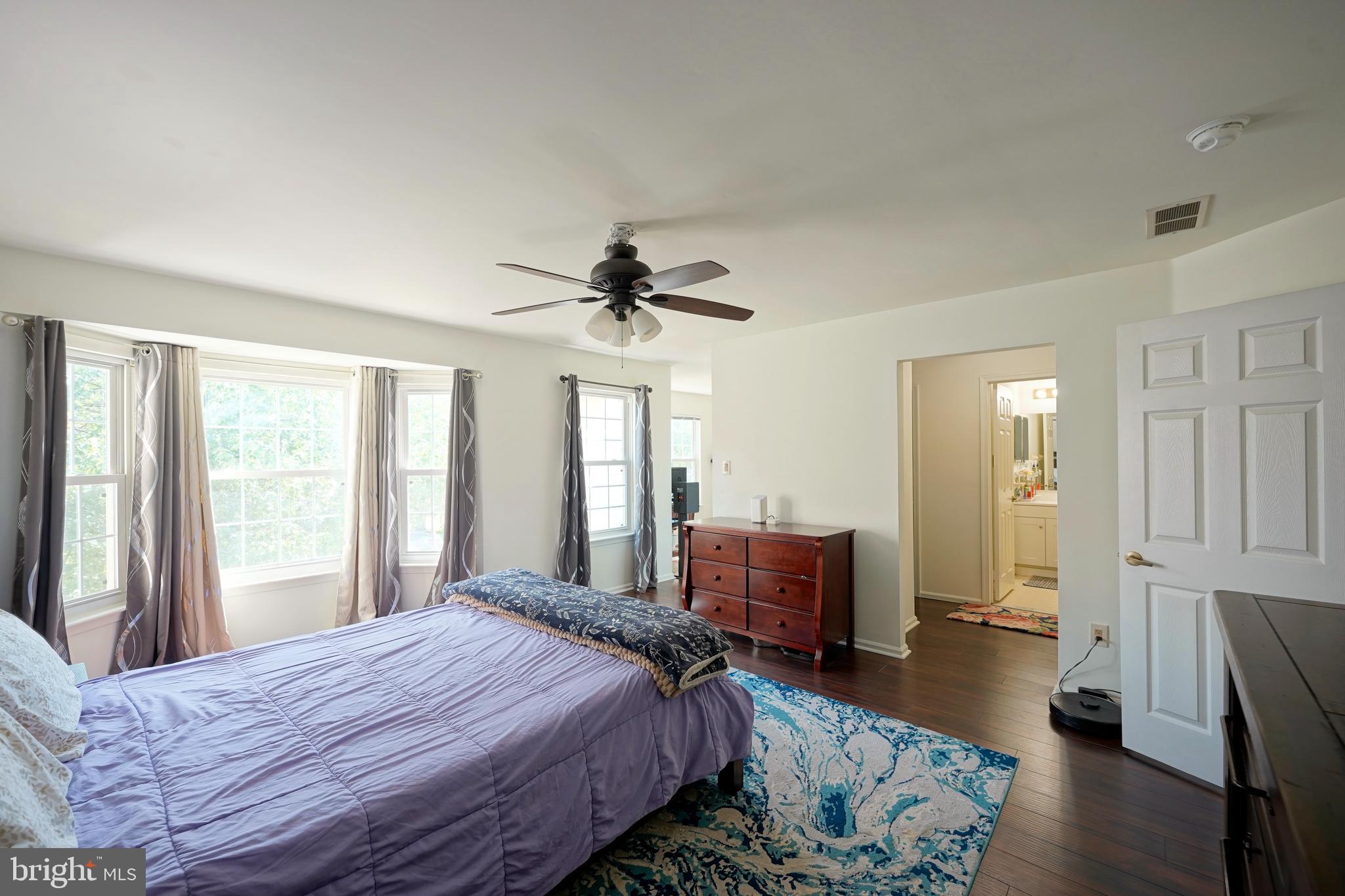 54 SANDHURST DRIVE