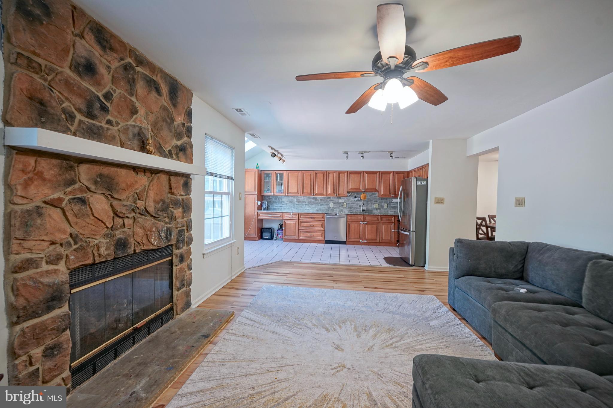 54 SANDHURST DRIVE