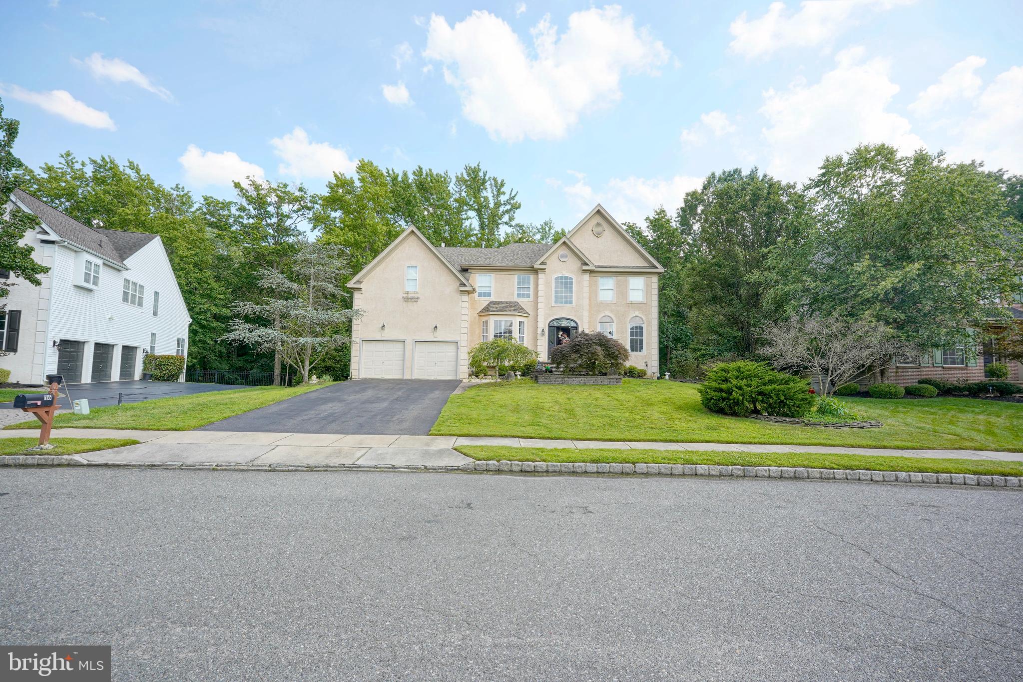 16 PALOMINO DRIVE