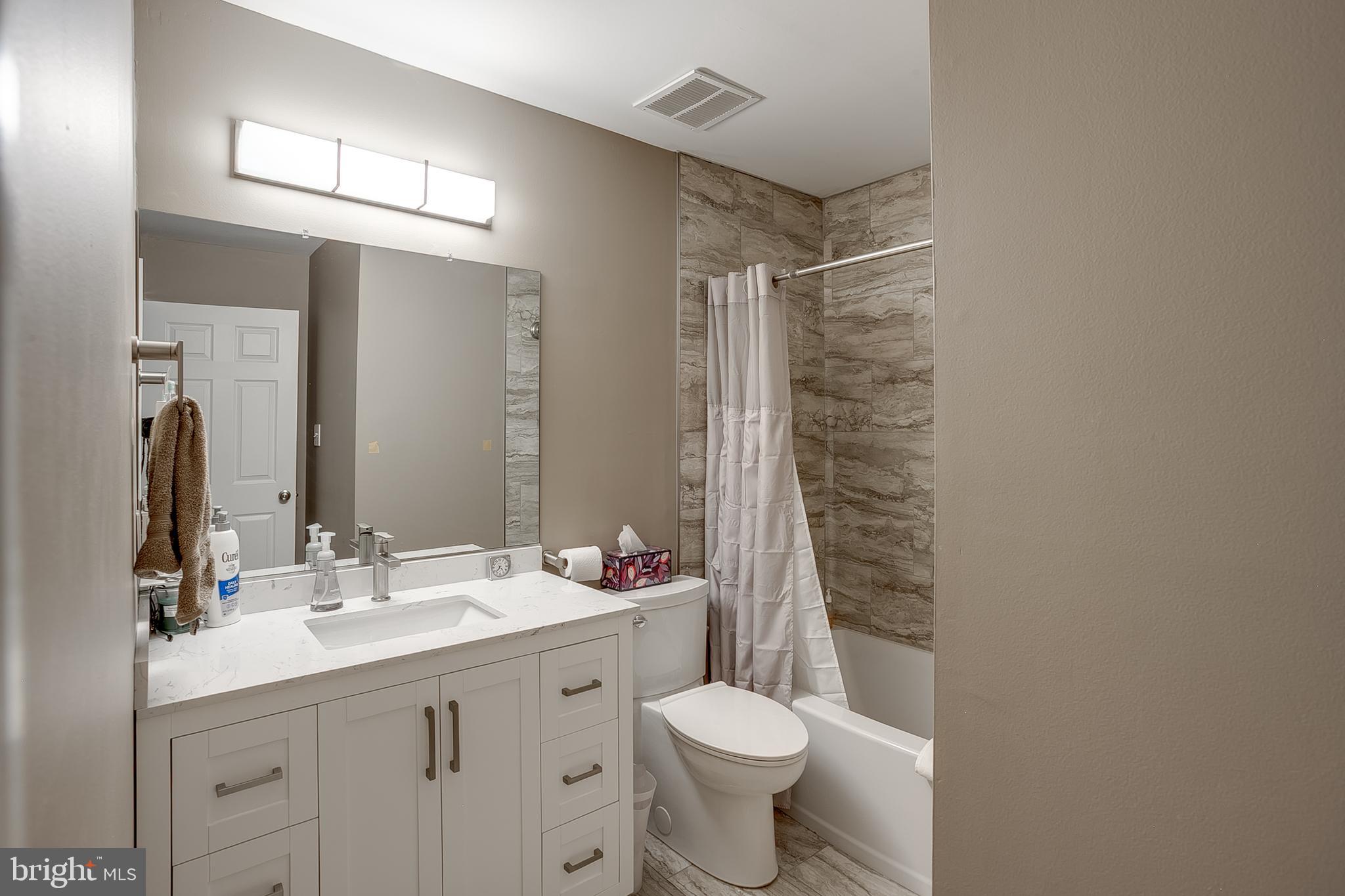 993-B Scotswood Ct