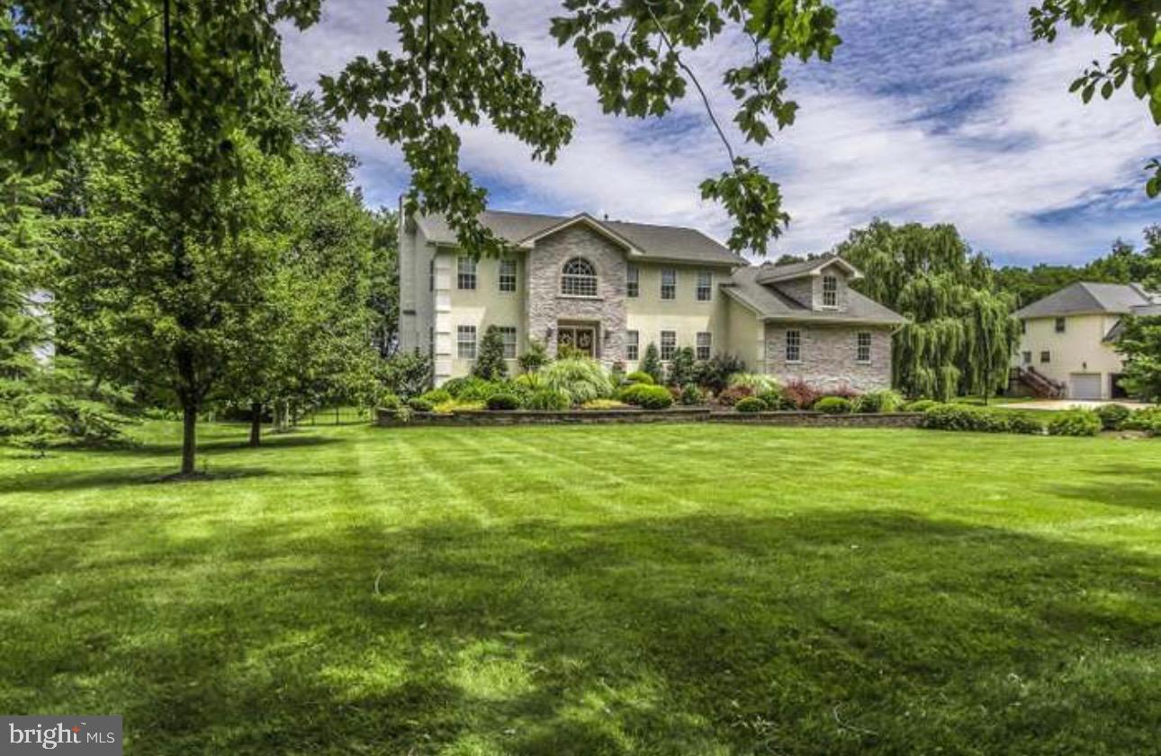 29 ELMWOOD RD S