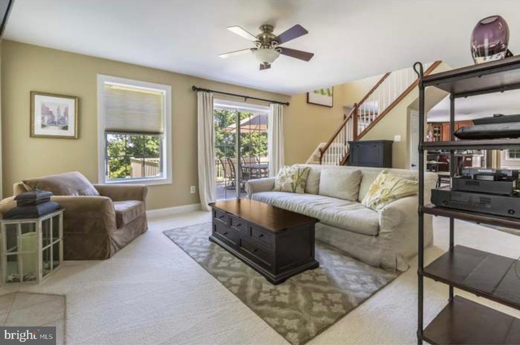29 ELMWOOD RD S