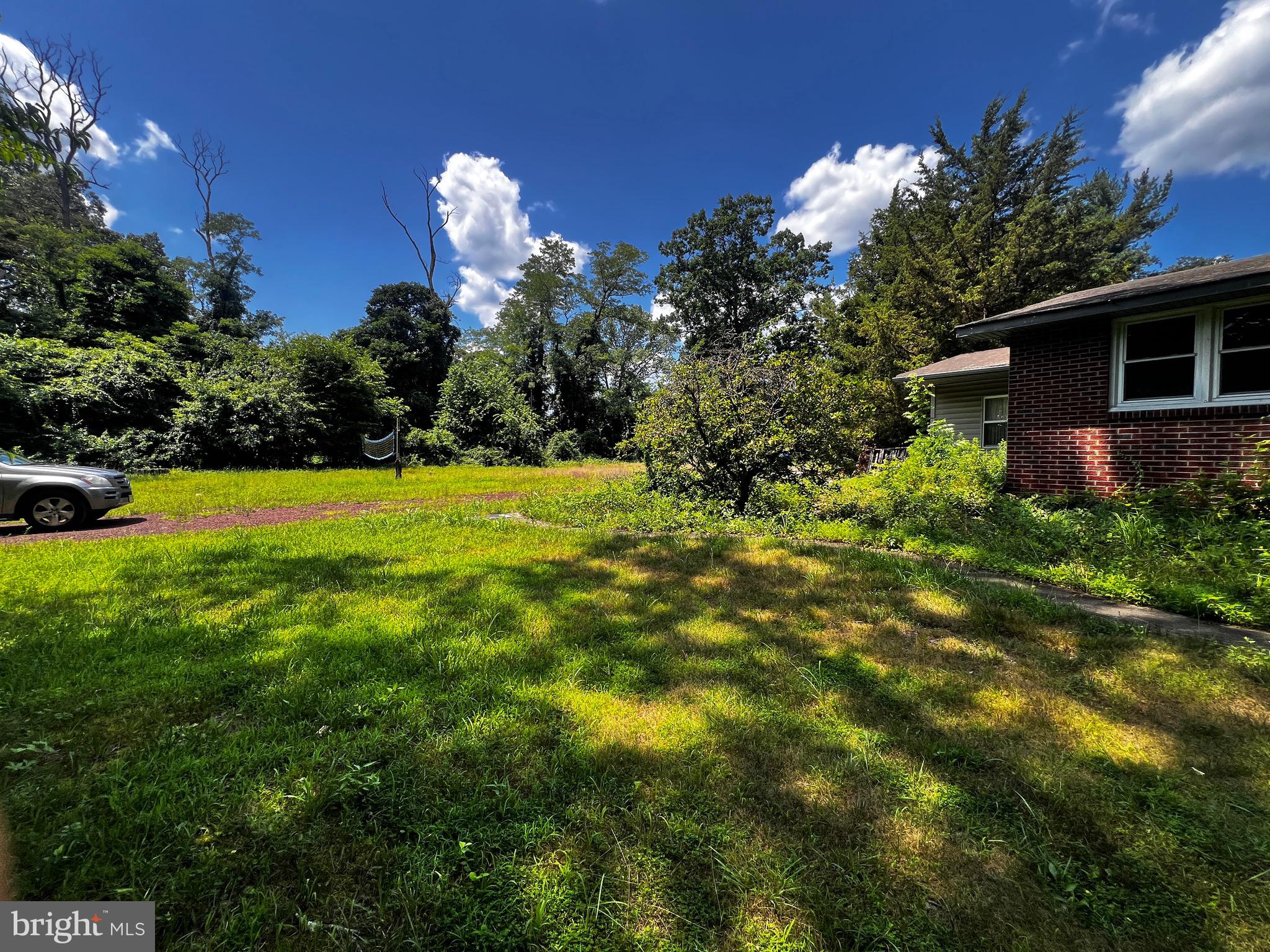 306 Coral Ave