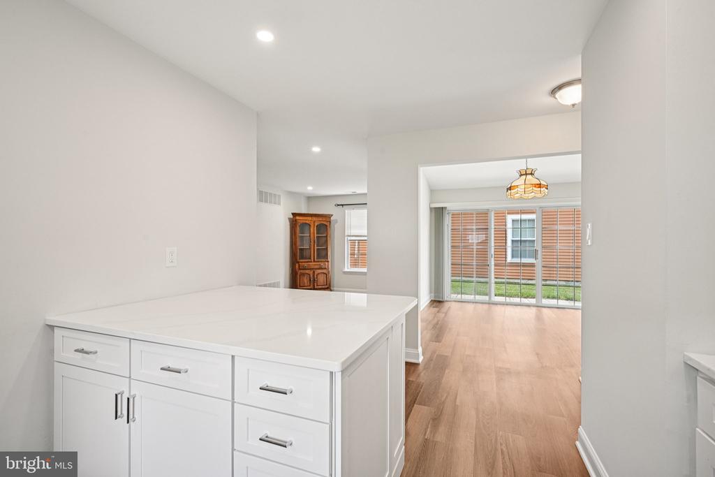 10 Eddystone Way