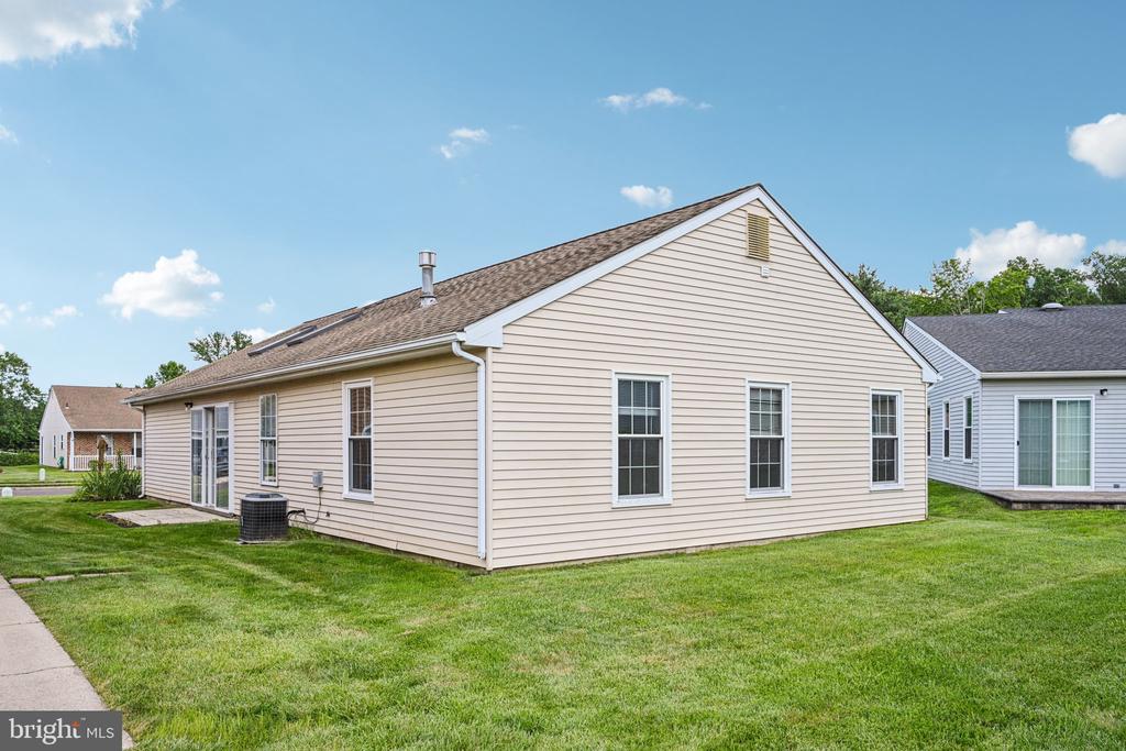 10 Eddystone Way