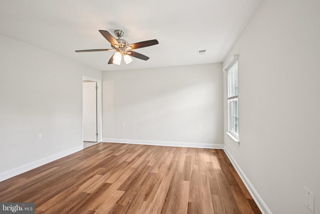 10 Eddystone Way