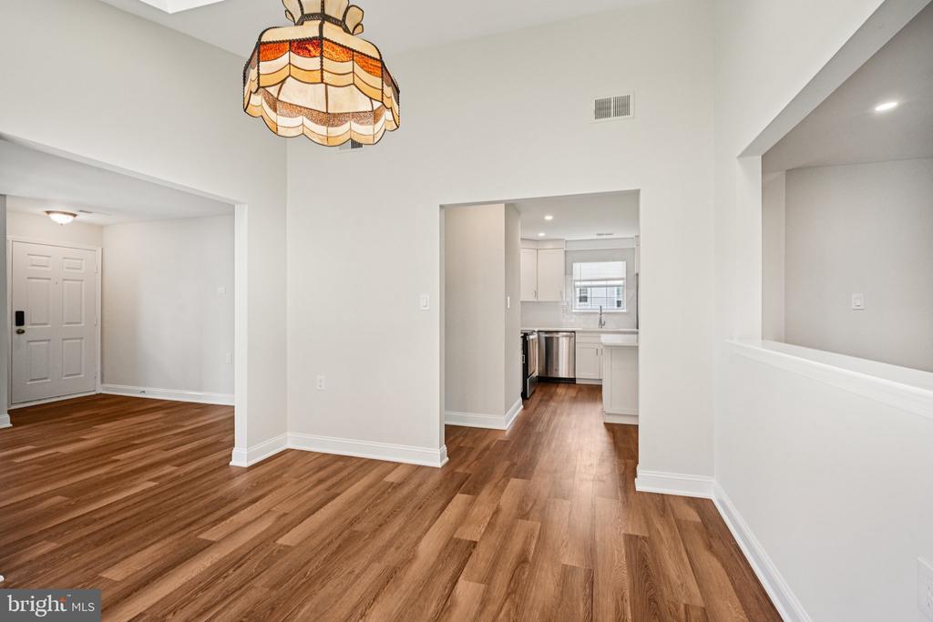 10 Eddystone Way