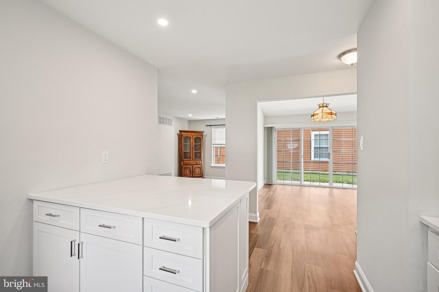 10 Eddystone Way