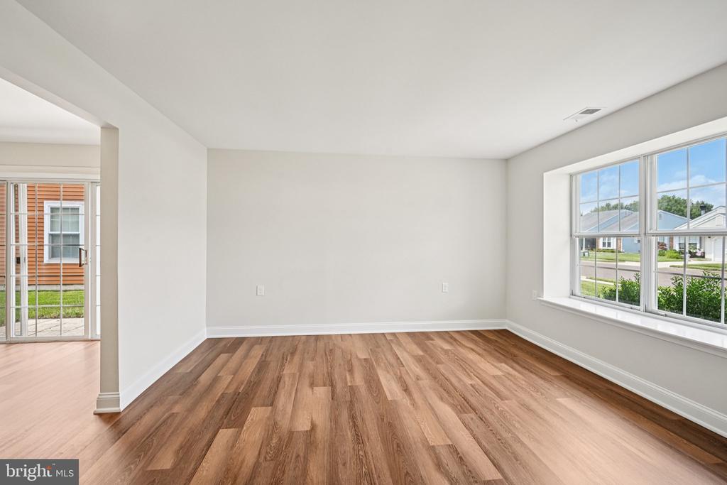 10 Eddystone Way